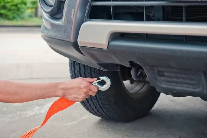 Towing device hook