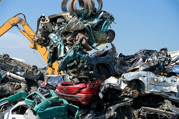 What is the punishment for driving a scrapped car in traffic?